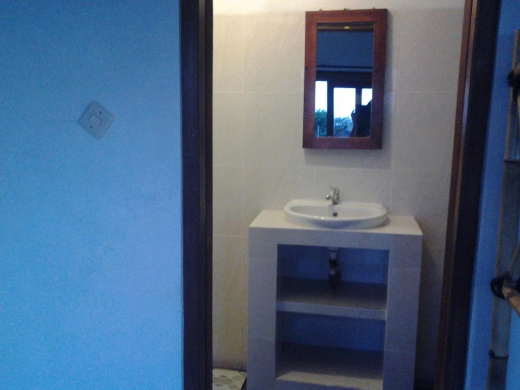 Sony Home Stay Amed Chambre photo